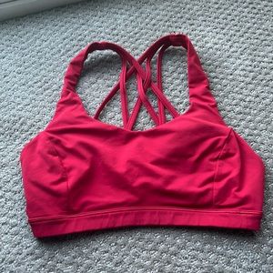 lululemon sports bra